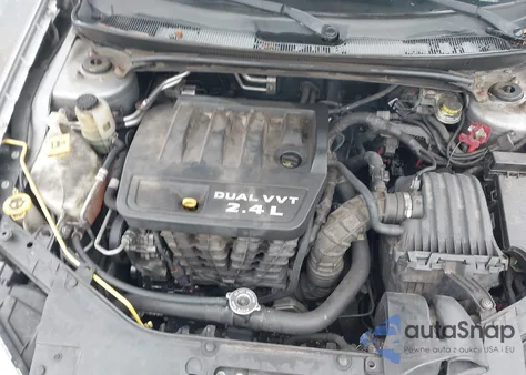 2013 Chrysler 200 Touring z USA, uszkodzony, nr VIN 1C3CCBBB0DN614798